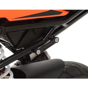 R&G アールアンドジー R&G RG-BLP0127BK Rear Footrest Plate:BLACK RC125/250/390(22-)