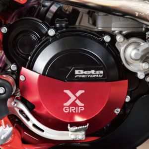 ラフ＆ロード ラフ＆ロード XG-1865 X-GRIP クラッチカバーガード レッド BETA RR2T 18-